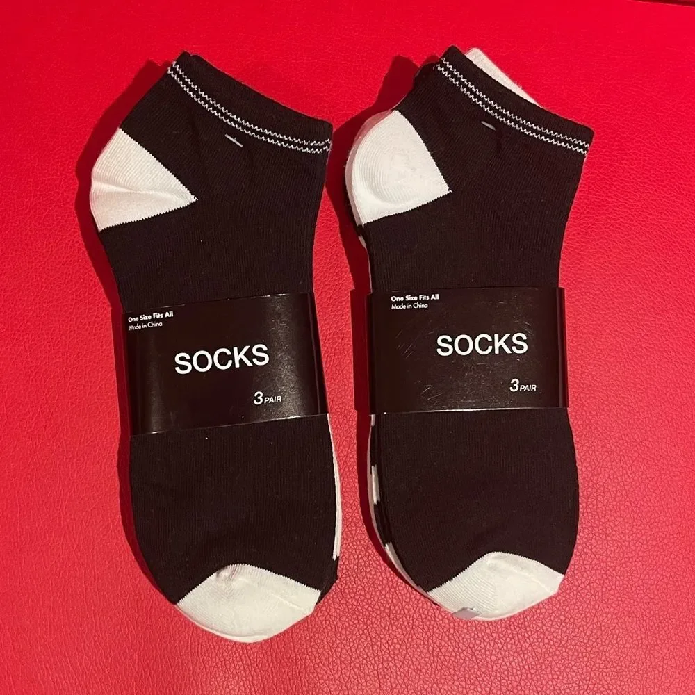 3 pair socks